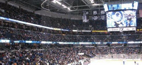Go all in with the Tampa Bay Lightning on WSRQ. Join Dave Mishkin and Phil Esposito as they call all the exciting on-ice action. After last season’s incredible playoff run...